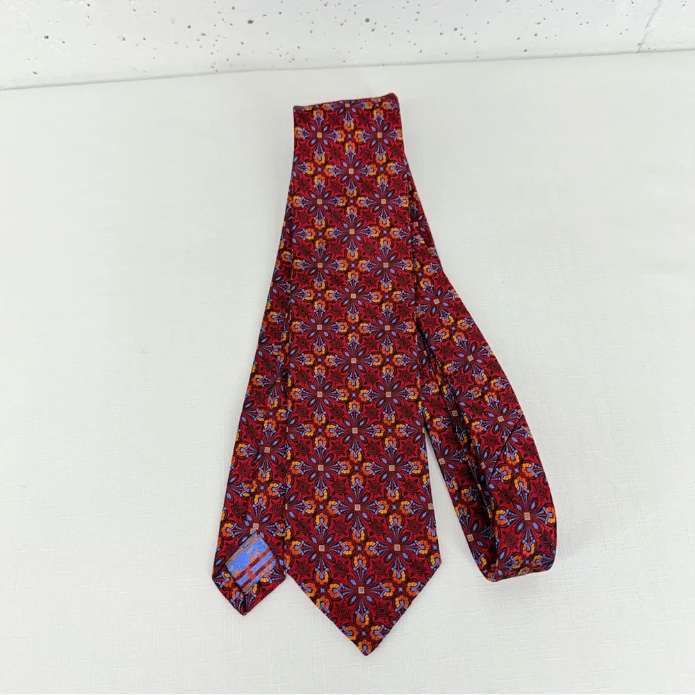 Robert Talbot Seven Fold Limited Edition 2/40 Hand Sewn Floral Print Silk Tie